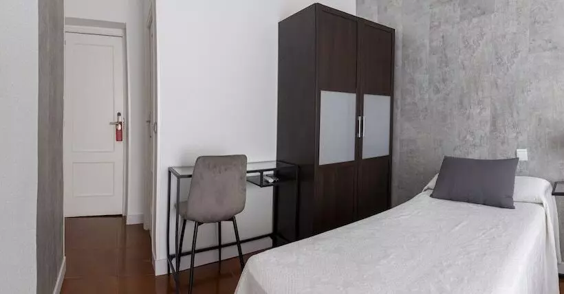 Hostal Tokio