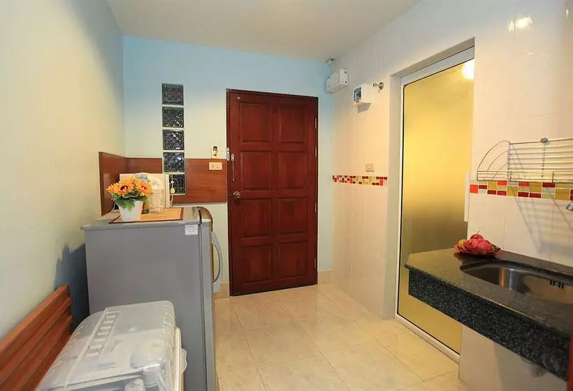 ホテル Baan Halle Hallo