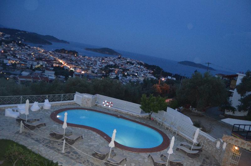 בית מלון כפרי Blue Horizon Studios