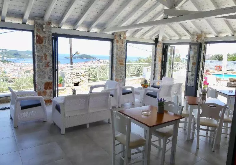 هتل Blue Horizon Studios