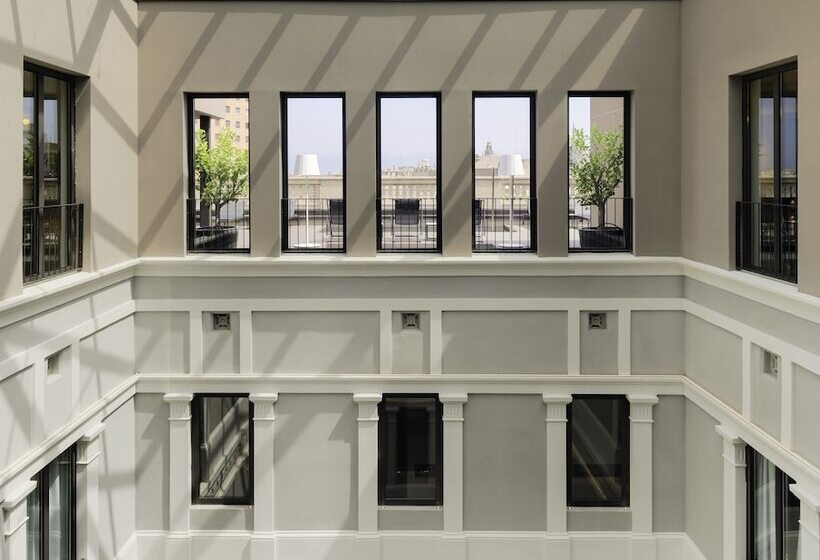 هتل H10 Urquinaona Plaza