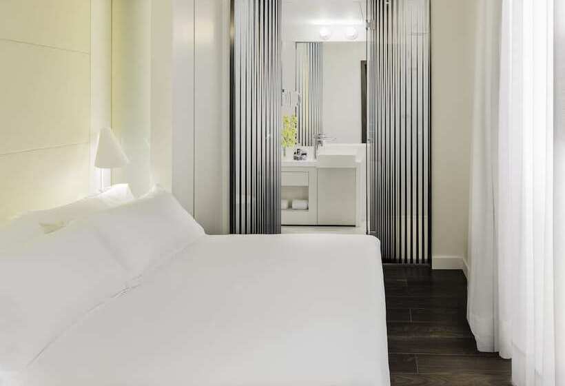 هتل H10 Urquinaona Plaza