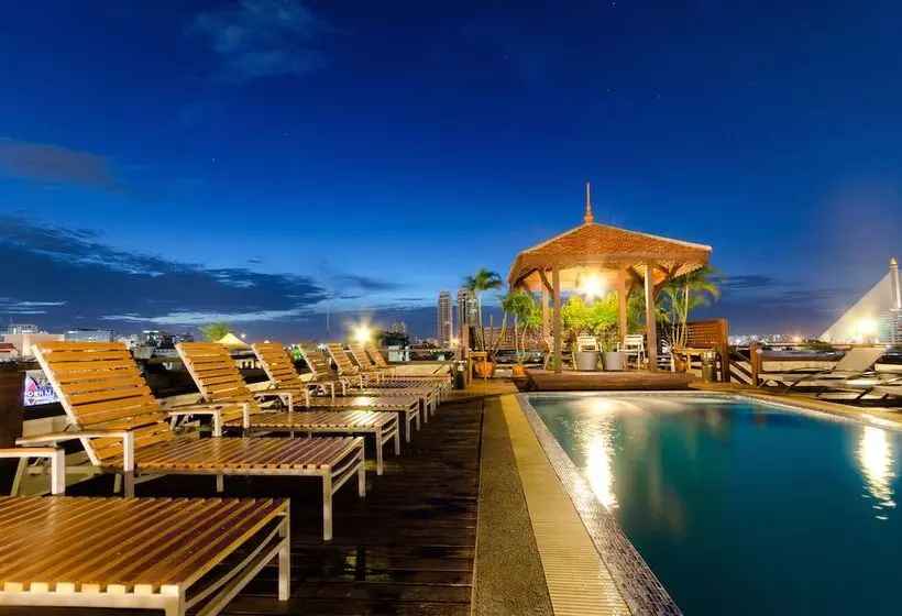 هتل Khaosan Palace