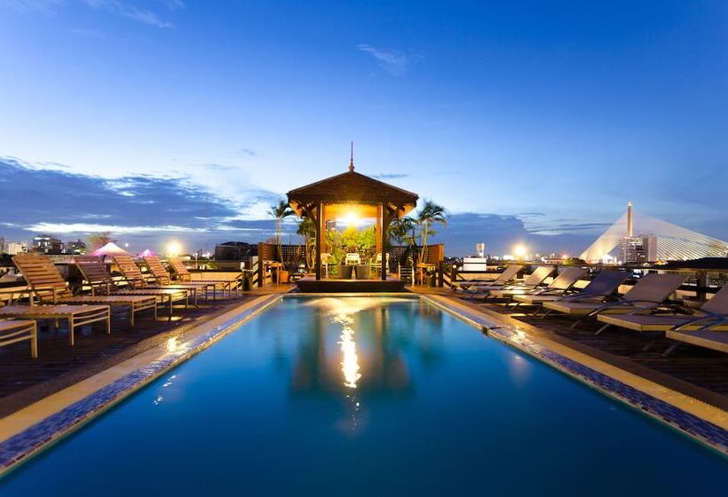 هتل Khaosan Palace