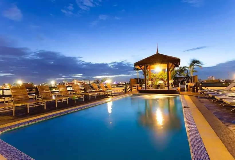 هتل Khaosan Palace