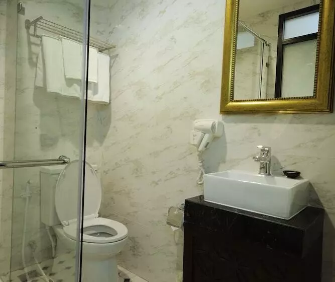 هتل Khaosan Palace