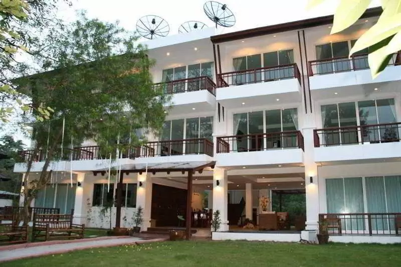 호텔 Kirati Beach Resort