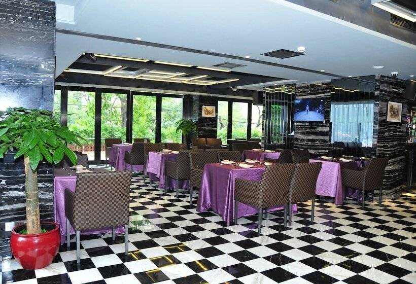 La Perle International Hotel   Free Shuttle Between Hotel And Exhibition Center During Canton Fair &