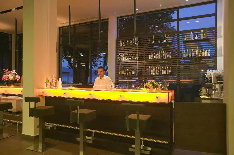 호텔 Long Beach Resort