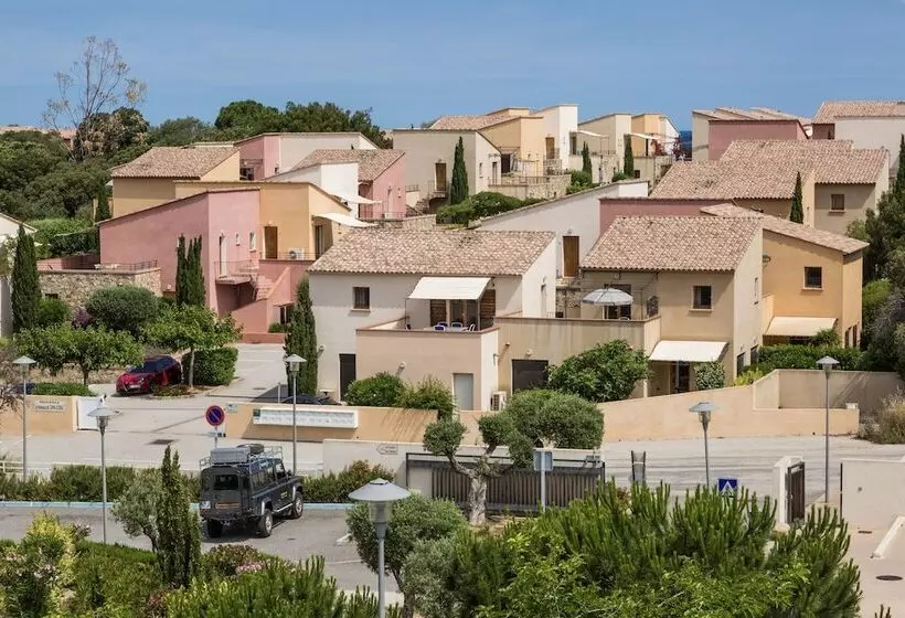 Отель Résidence Odalys Les Hameaux De Capra Scorsa