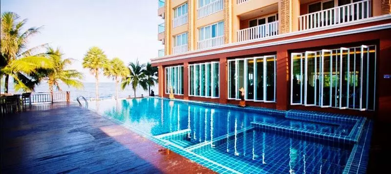 ホテル Saisawan Beach Luxury