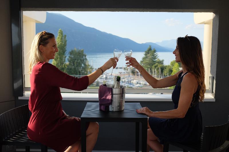 هتل & Spa Marina D Adelphia