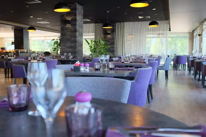 هتل & Spa Marina D Adelphia