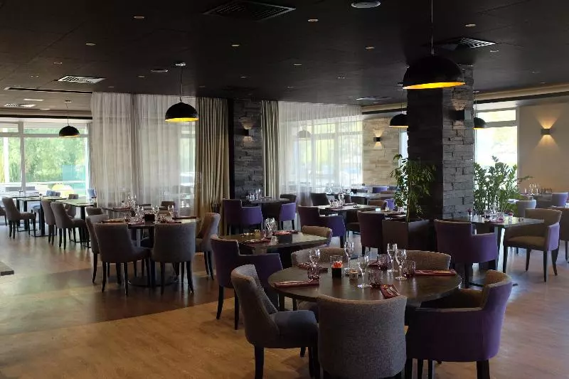 هتل & Spa Marina D Adelphia