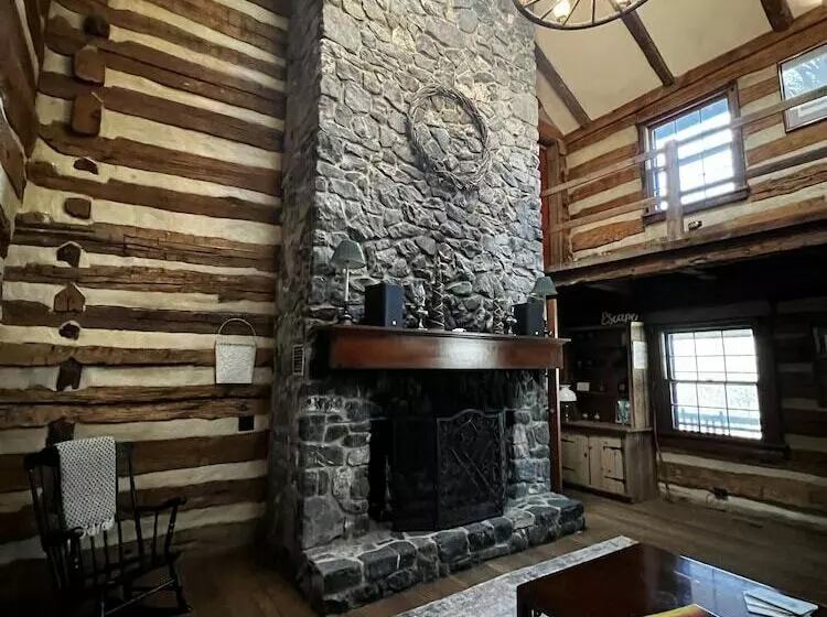 ホテル Sugar Tree Inn