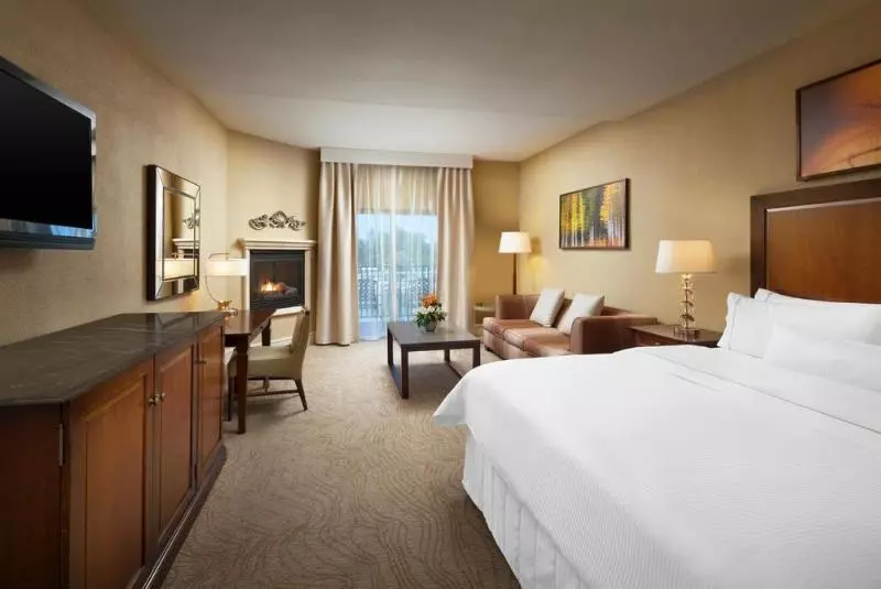 The Westin Sacramento Riverfront Hotel & Spa