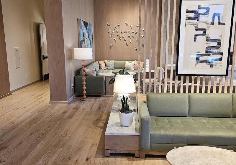 The Westin Sacramento Riverfront Hotel & Spa