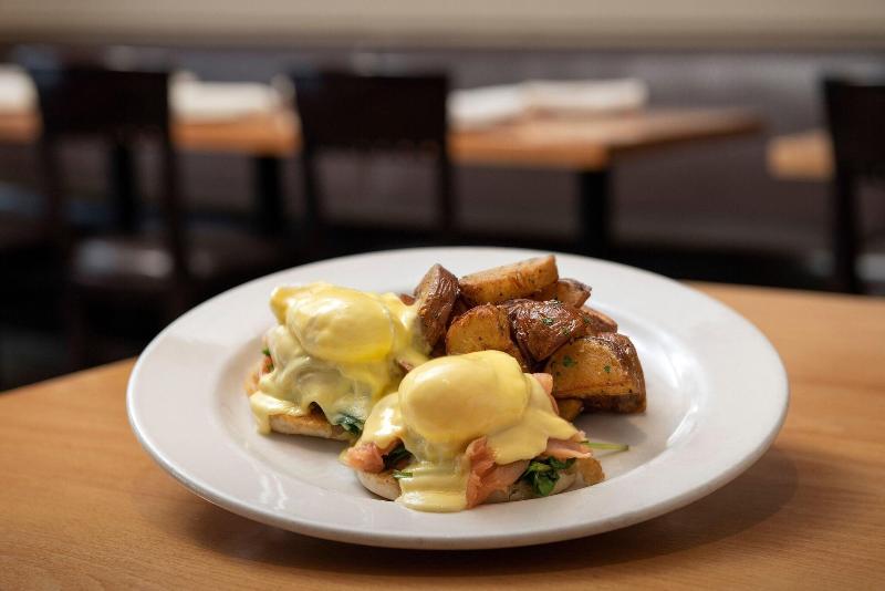 The Westin Sacramento Riverfront Hotel & Spa