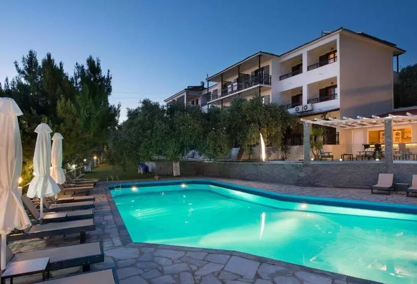 בית מלון כפרי Villa Natassa