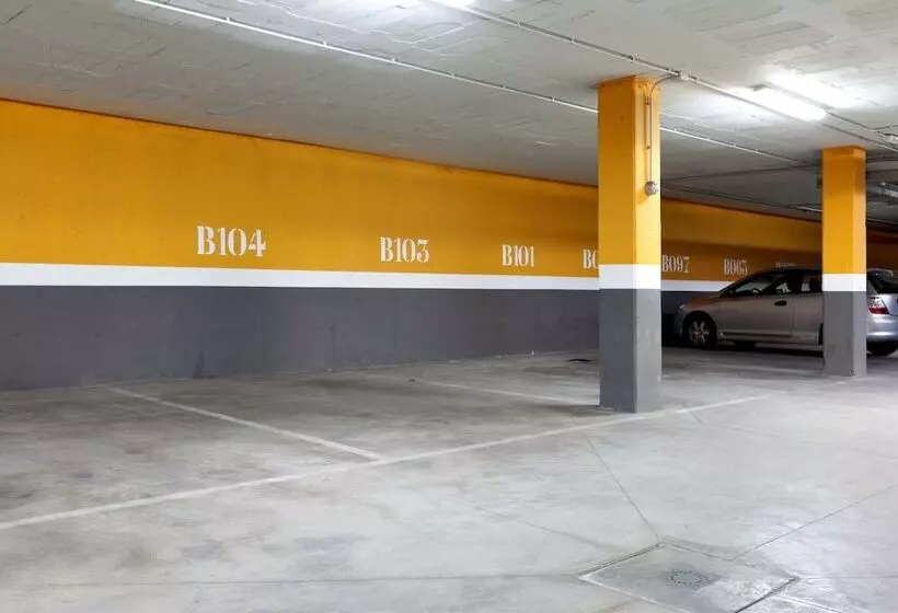 اقامتگاه Vertice Roomspace