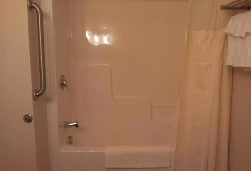 Extended Stay Americas Suites   Minot