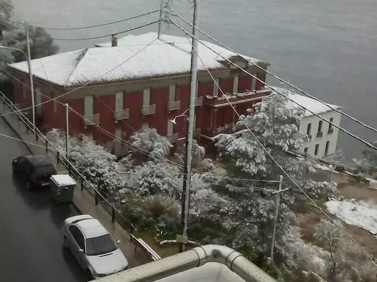 בית מלון כפרי 9 Queens Spa