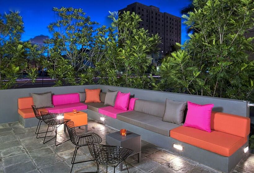 هتل Aloft Miami Brickell