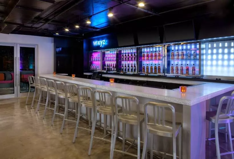 Отель Aloft Miami  Brickell