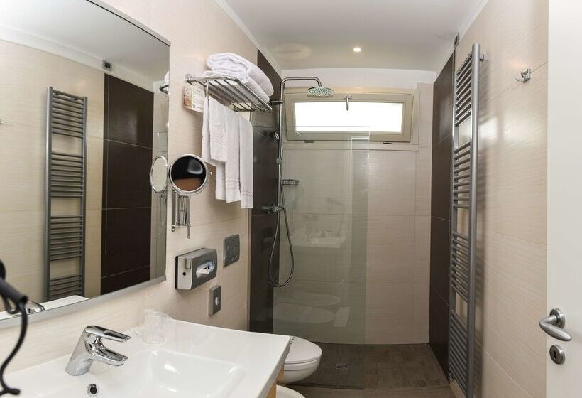 Best Western Plus Hotel Modena Resort