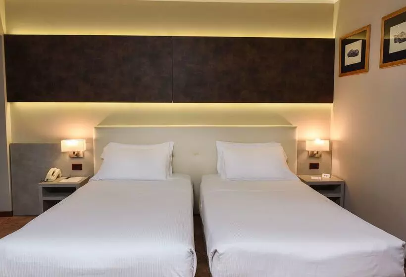 Best Western Plus Hotel Modena Resort