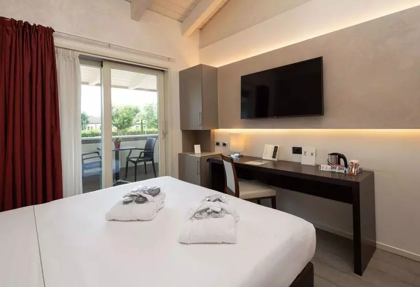 Best Western Plus Hotel Modena Resort