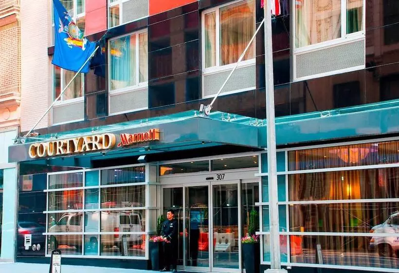 ホテル Courtyard By Marriott Times Square West