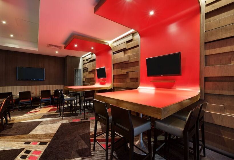 호텔 Courtyard By Marriott Times Square West