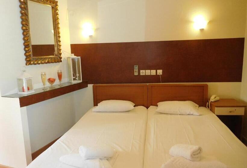 בית מלון כפרי Efstratios