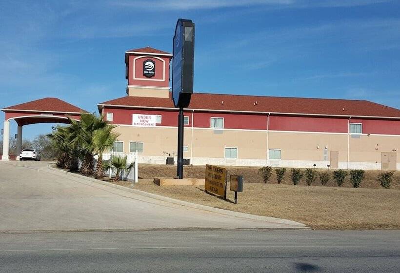 ホテル Executive Inn & Suites