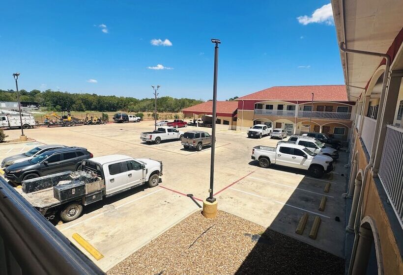 ホテル Executive Inn & Suites