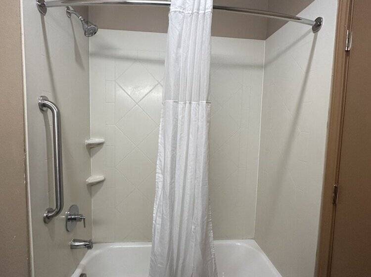 ホテル Executive Inn & Suites