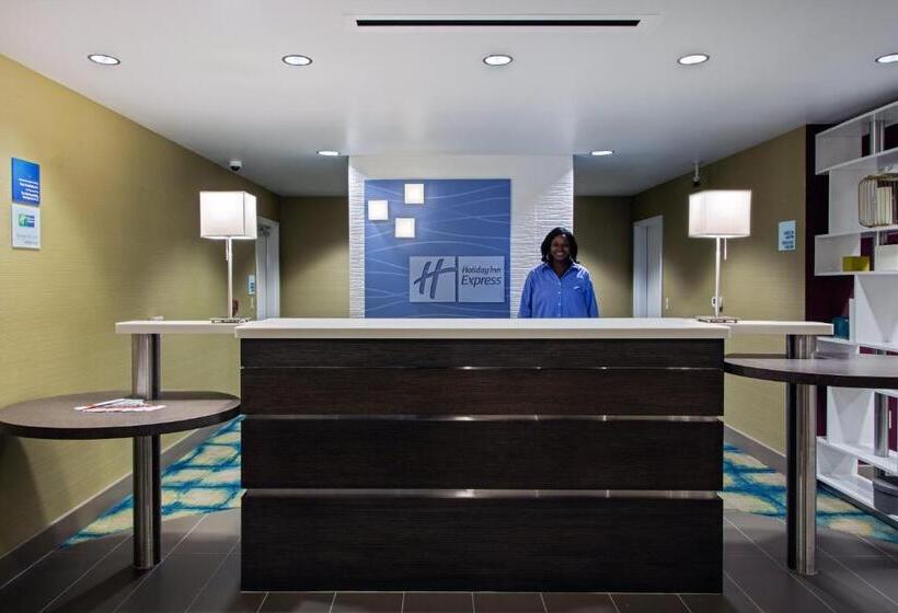 فندق Holiday Inn Express & Suites Carlisle, An Ihg