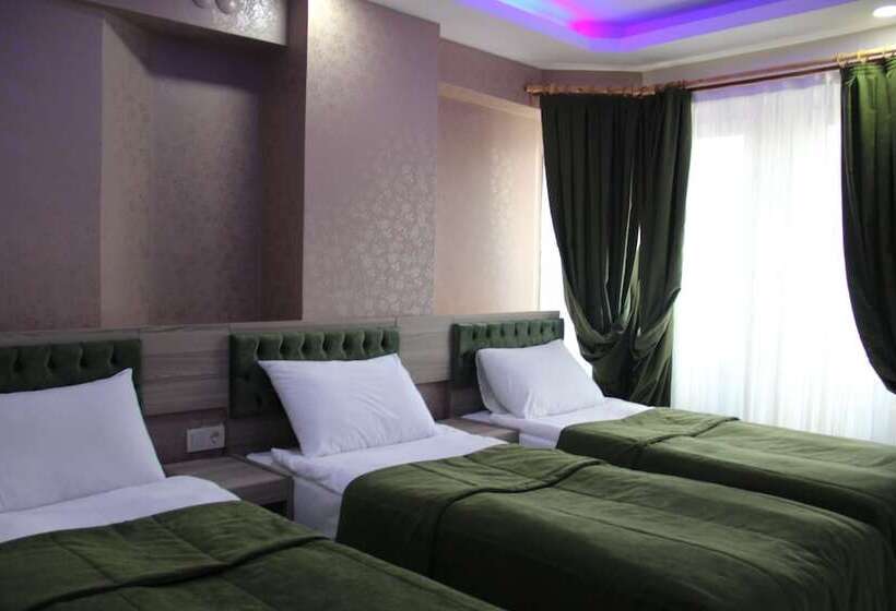 ホテル Kaya Madrid