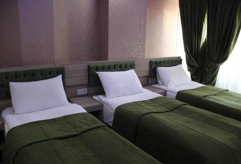 ホテル Kaya Madrid