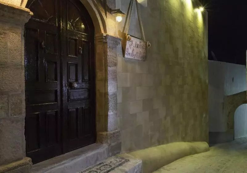 Hotelli Lindos Boutique Rooms