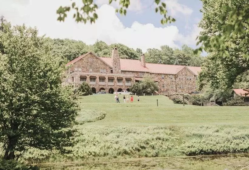 호텔 Mountain Lake Lodge