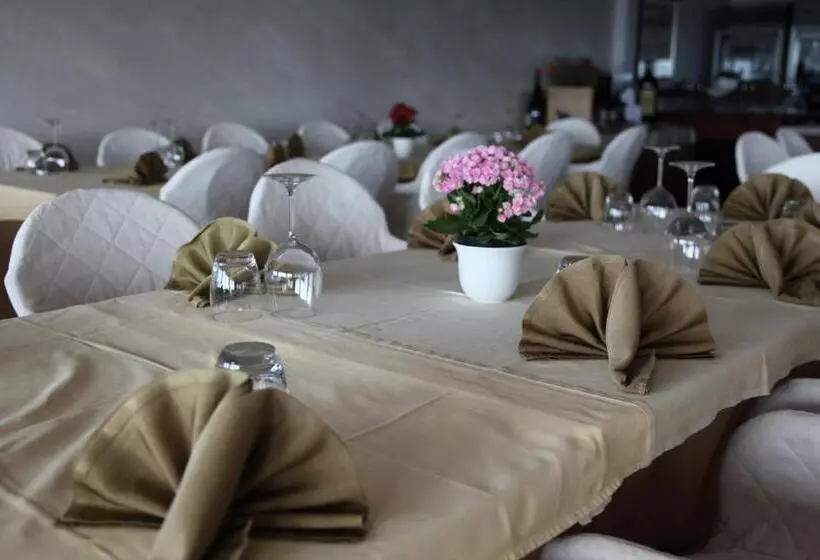 هتل San Carlo