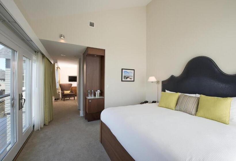 فندق The Boathouse