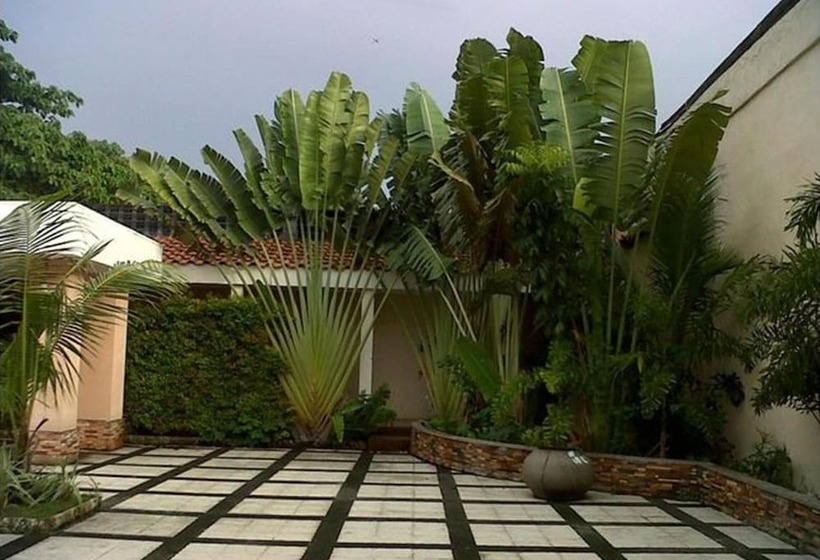 The Orchard Cebu Hotel & Suites