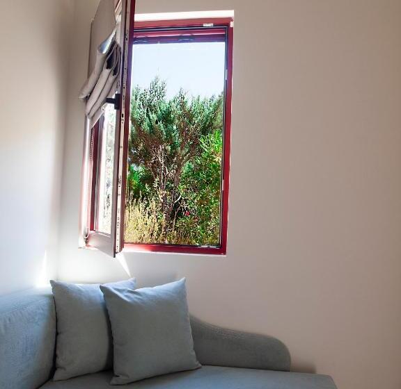 فندق Varos Village Boutique