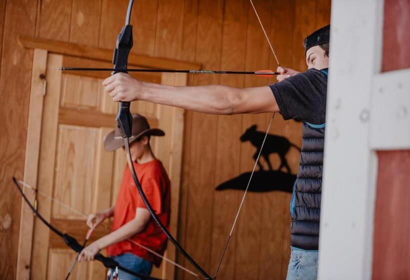 فندق Tombstone Monument Guest Ranch