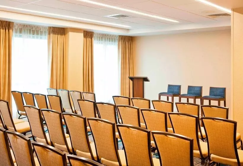 Residence Inn By Marriott Boston Back Bay/fenway