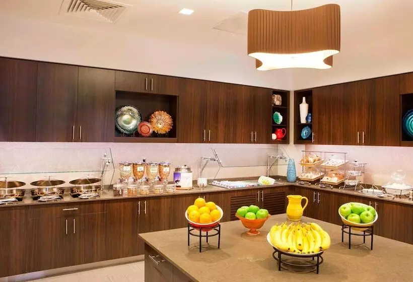 Residence Inn By Marriott Boston Back Bay/fenway