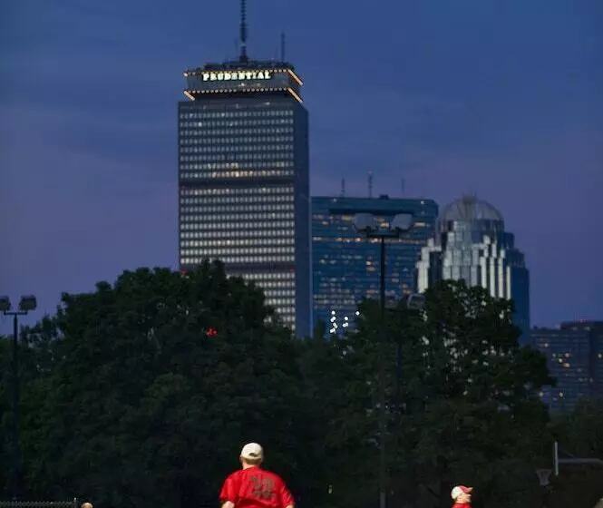 Residence Inn By Marriott Boston Back Bay/fenway